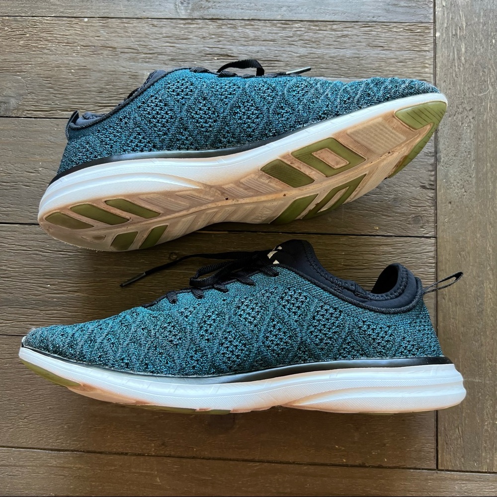 Apl Techloom Phantom Metallic Running Athletic Sh… - image 7